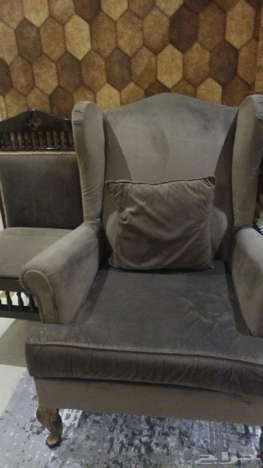 مجلسين للبيع63677768194946110