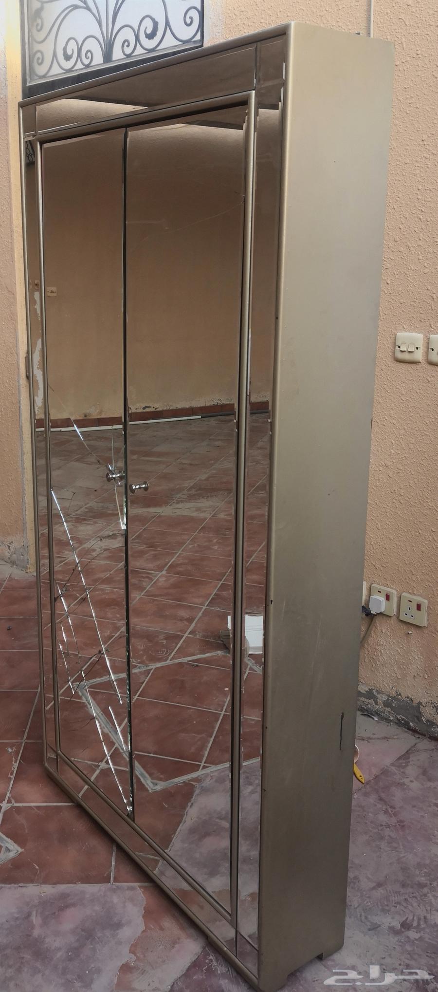دولاب عبايات نوعية جيدة63680554503426110