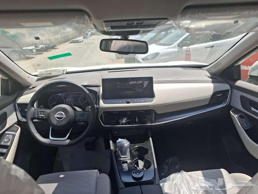 نيسان اكس تريل SV  دبل 7 راكب وكيل سعودي بترومين202563731227925762112