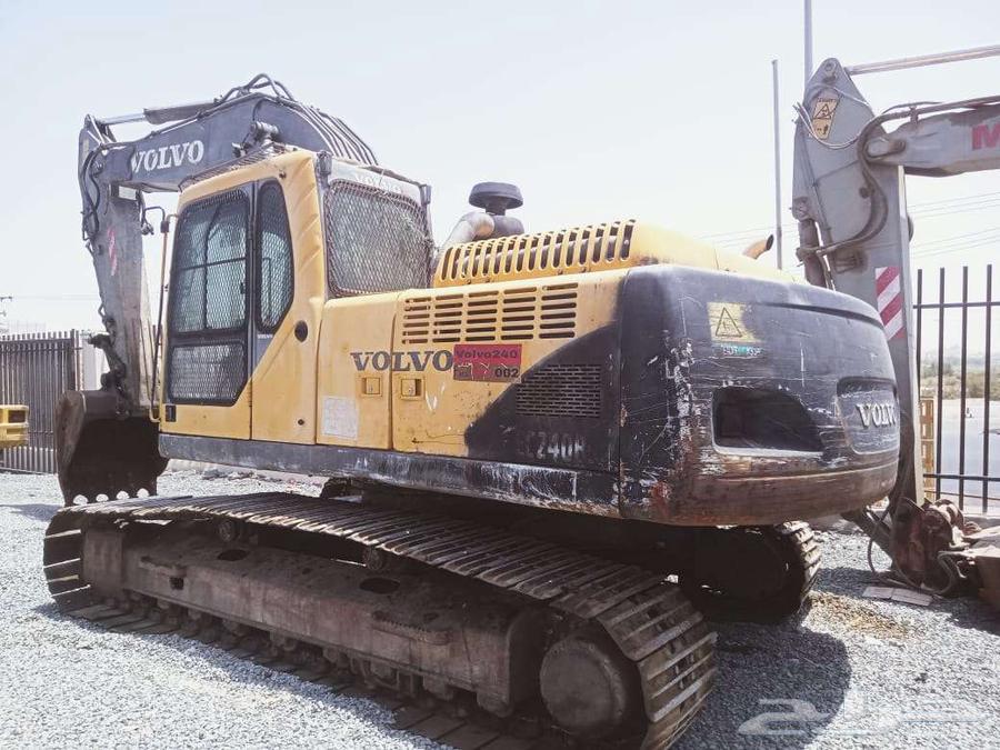بوكلين فولفو موديل 2007 الحالة الفنية - ممتاز جدا63732254155522113