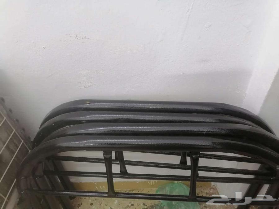 اثاث للبيع مكيف وثلاجة وغسالة وسراير وكراسي ومكاتب63680911165058112