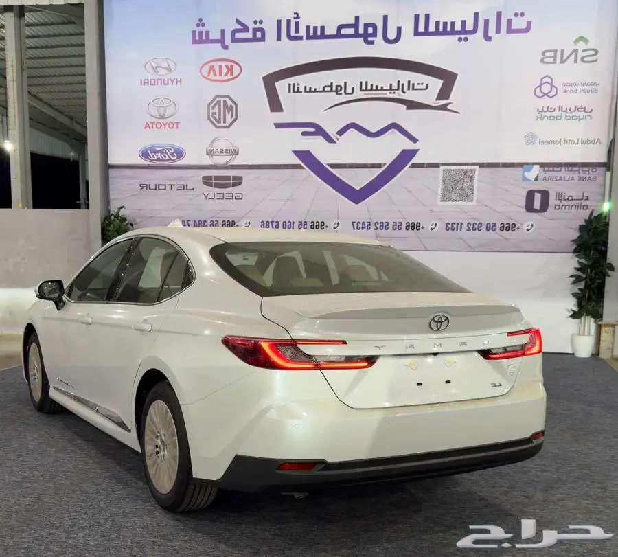 تويوتا كامرى LE نص فل فتحه سقف موديل 2025 كاش وتمويل عروض63736666353025114