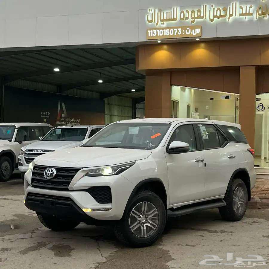 تويوتا فورشينر بنزين بدون دبل 202563728876894978113