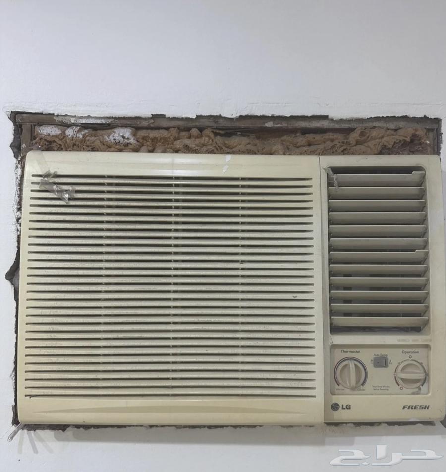 مكيفات LG بحالة ممتازة63680192406531111