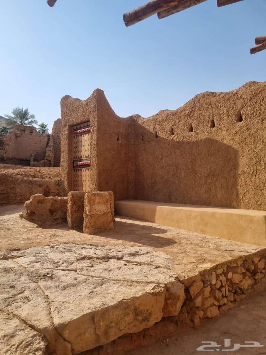 بصمه تراث بنيان مجالس مشبات وترميم البيوت القديمه64534503470722111