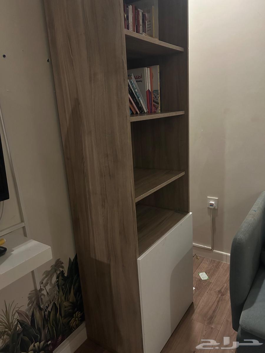 Bookshelf for sale from IKEA63699310183041110