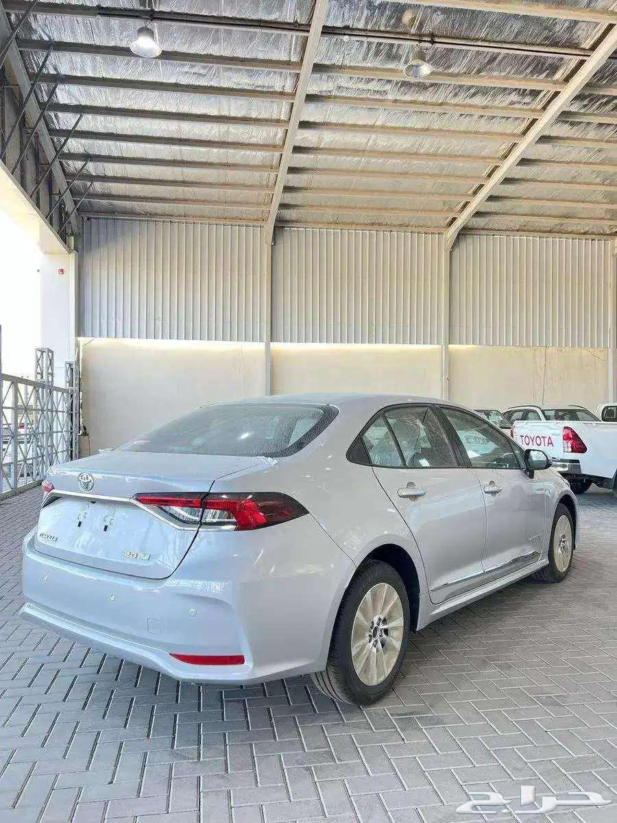 كورولا 2.0 مطور جنوط ابيض بنزين 2025 كاش و تقسيط63750406358530111