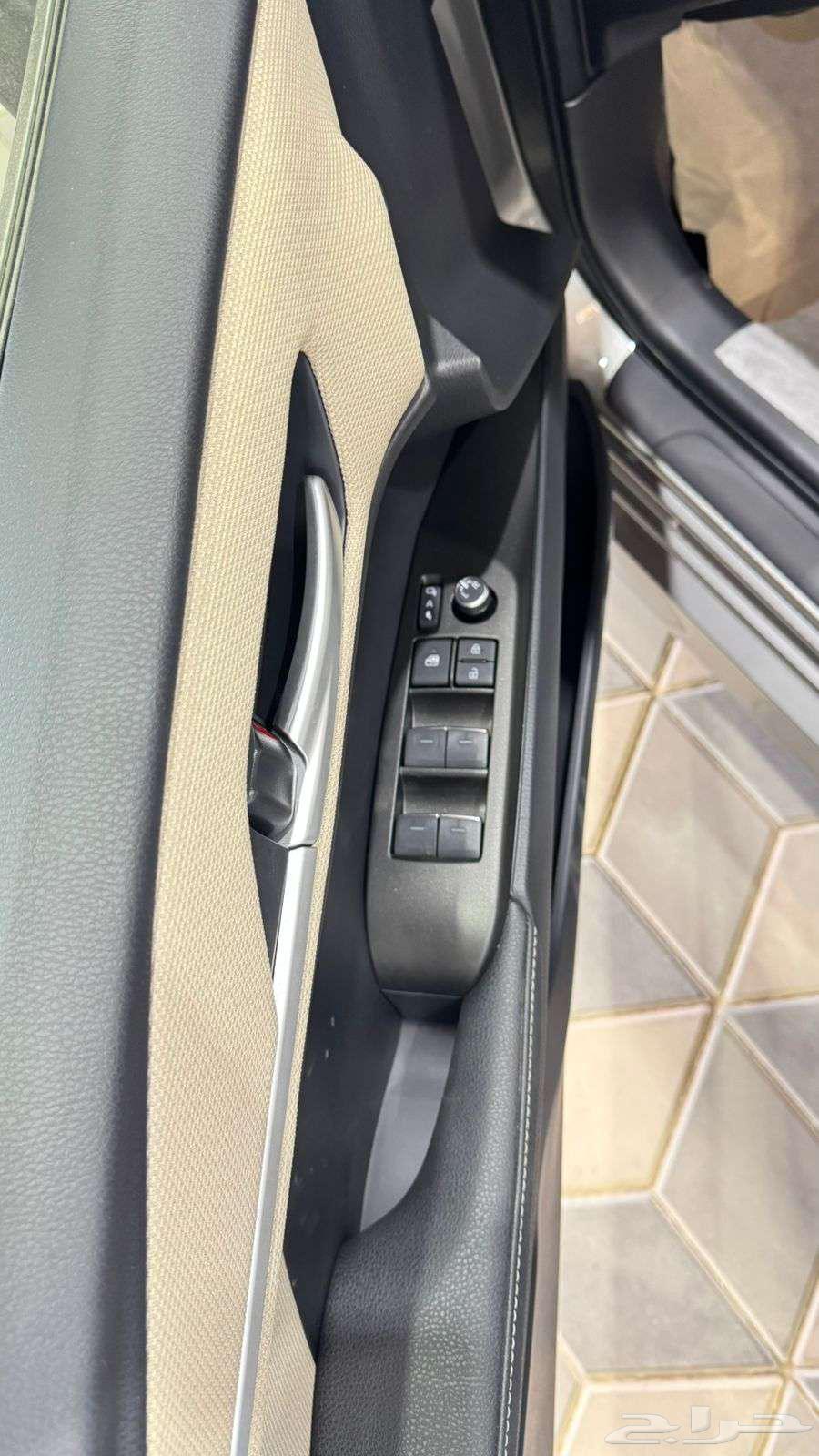 كامري اي بلس هايبرد63756438858755114