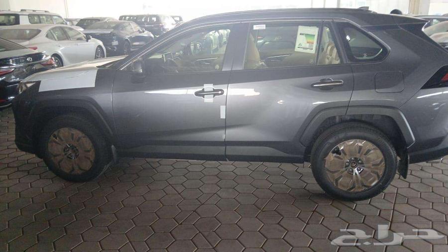Toyota RAV4 XLE Gasoline 202563755180155905114