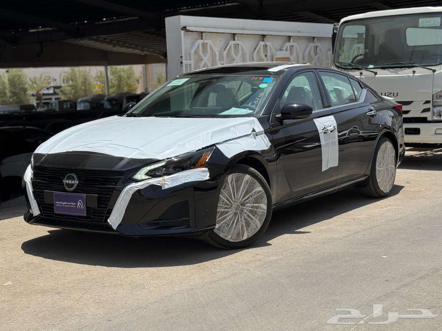 نيسان التيما نص فل 2025 سعودي بالنقد والتقسيط63746275359618112