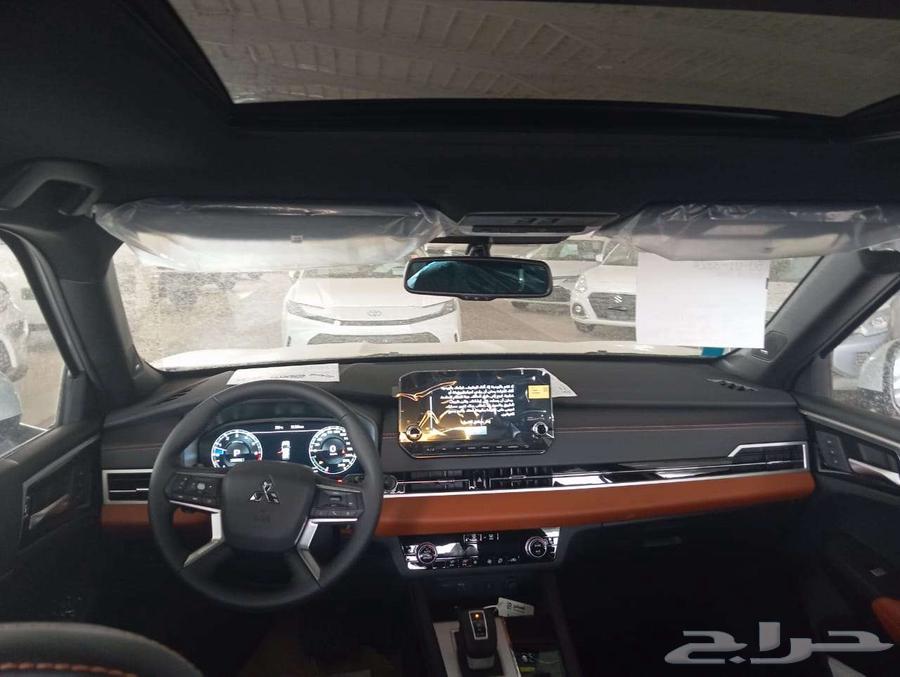 Mitsubishi Outlander Full Option 202563747766452097112