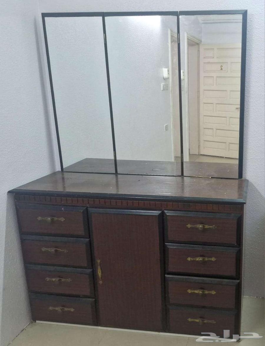 Items For Sale Like Wardrobe  King Size Bed  Table  Sofa Set63701610212353112