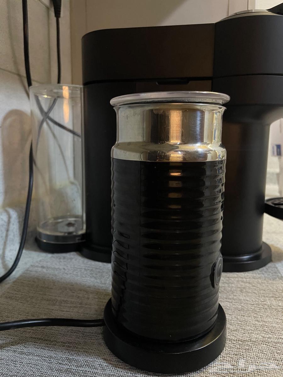 Vertuo Next Machine with Aeroccino - Matte Black63700936323841111