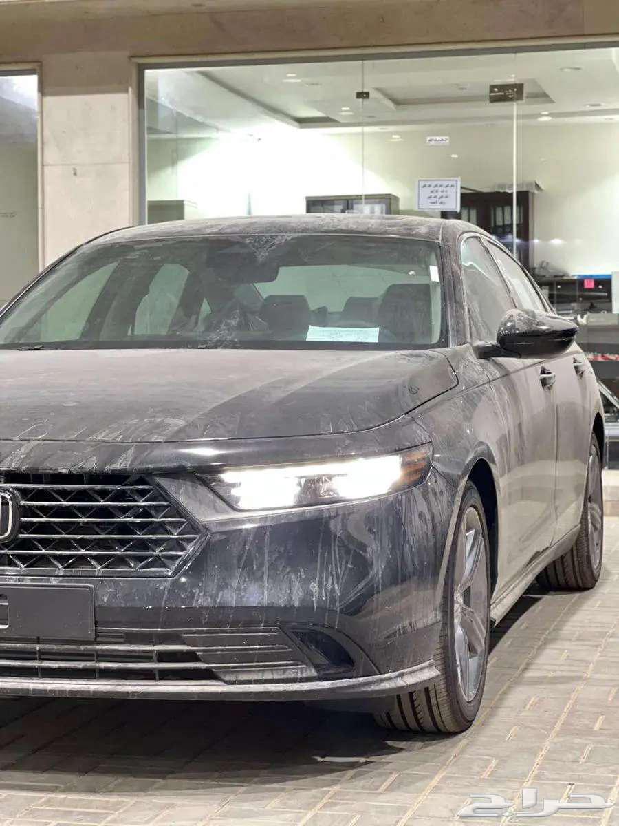 هوندا اكورد LX نص فل 2025 وستاندر63773398777218113