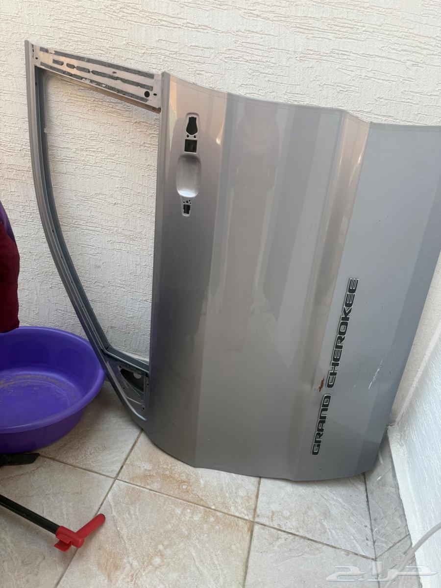 باب سيارة جيب63776888055810112