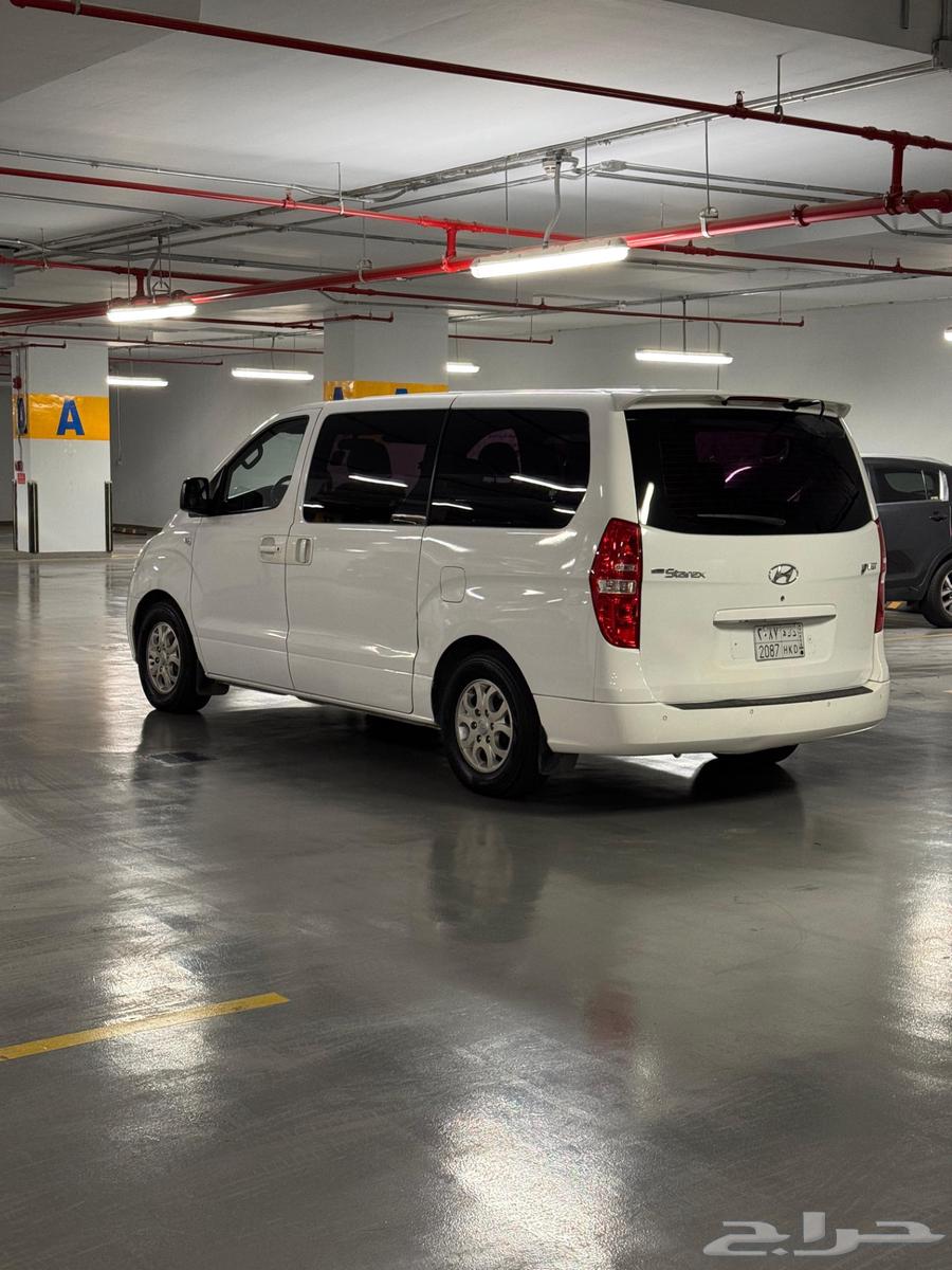 هيونداي فان ديزل H1 2015 نظيف63780522446081110