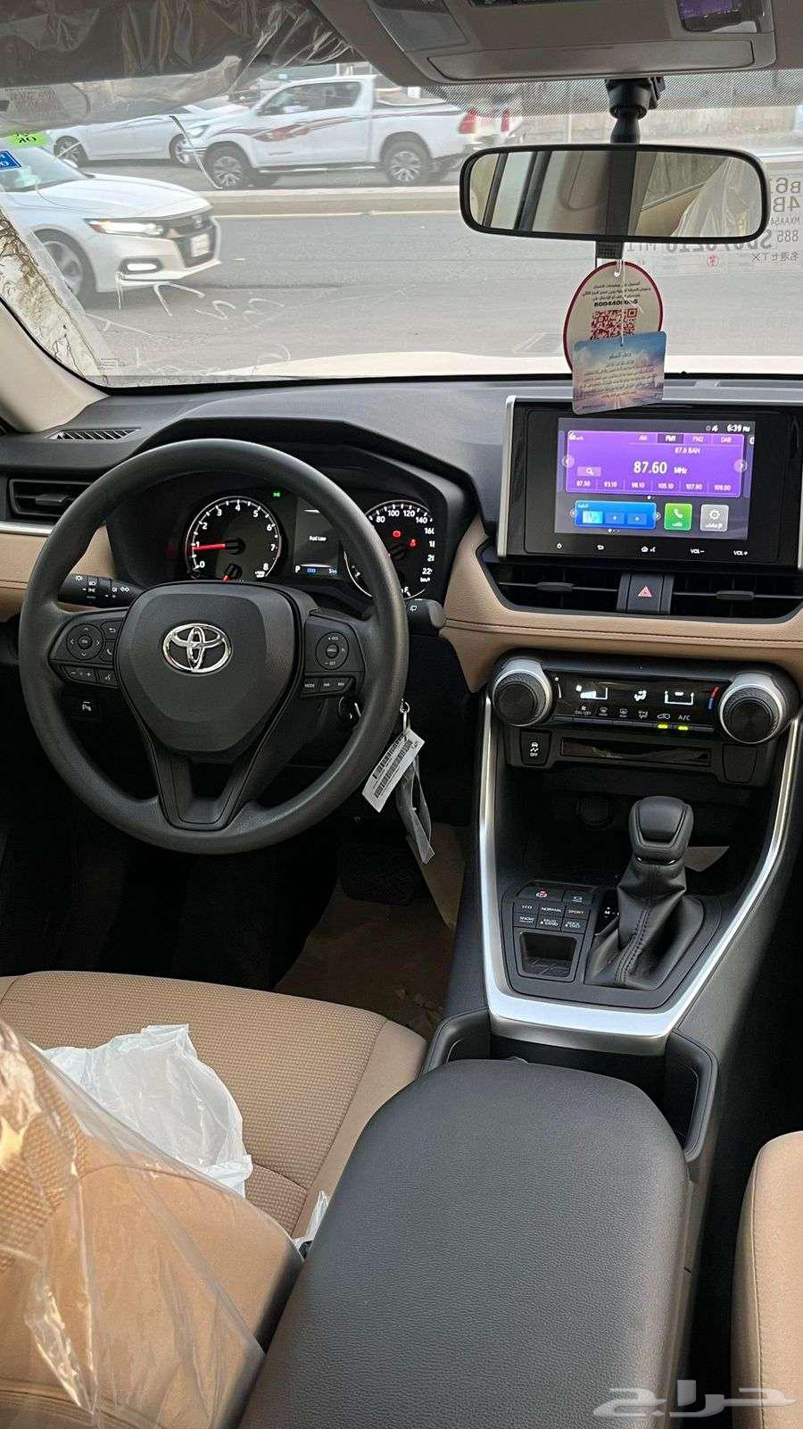 تويوتا راف فور استندار بدون دبل بنزين63765238231297111