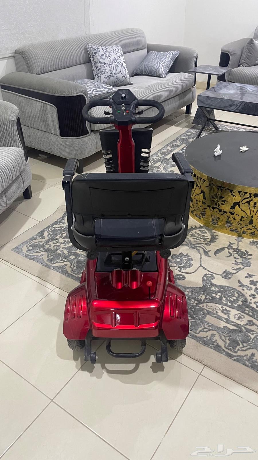 عربية كهربائية نظيفة جدا63778410189571111