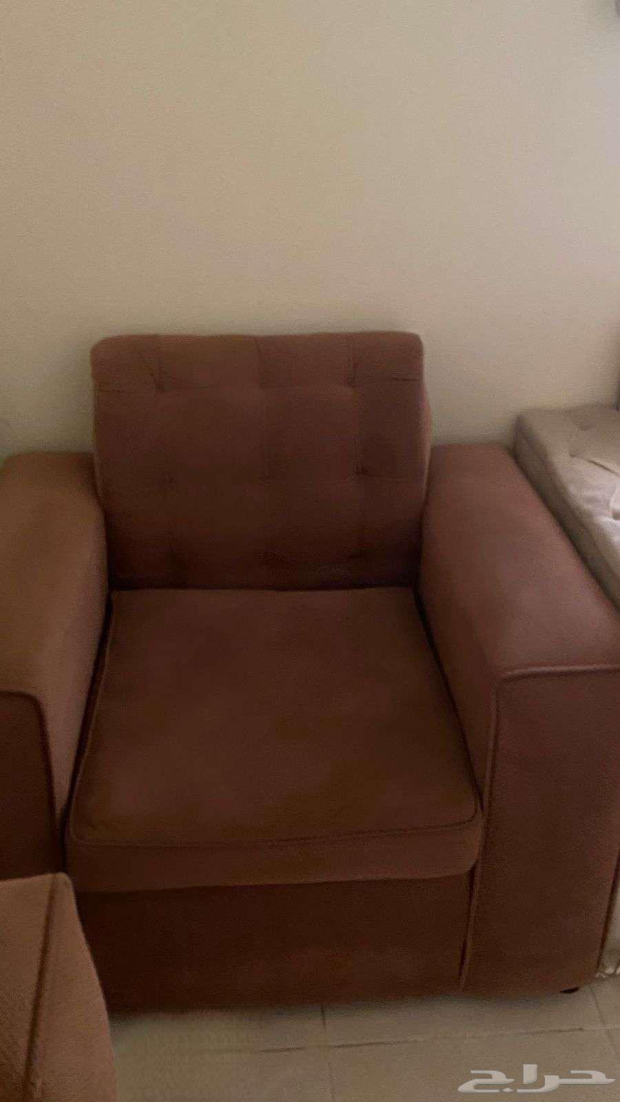 كنب نظيف جدا بدون عيوب63704748233089113