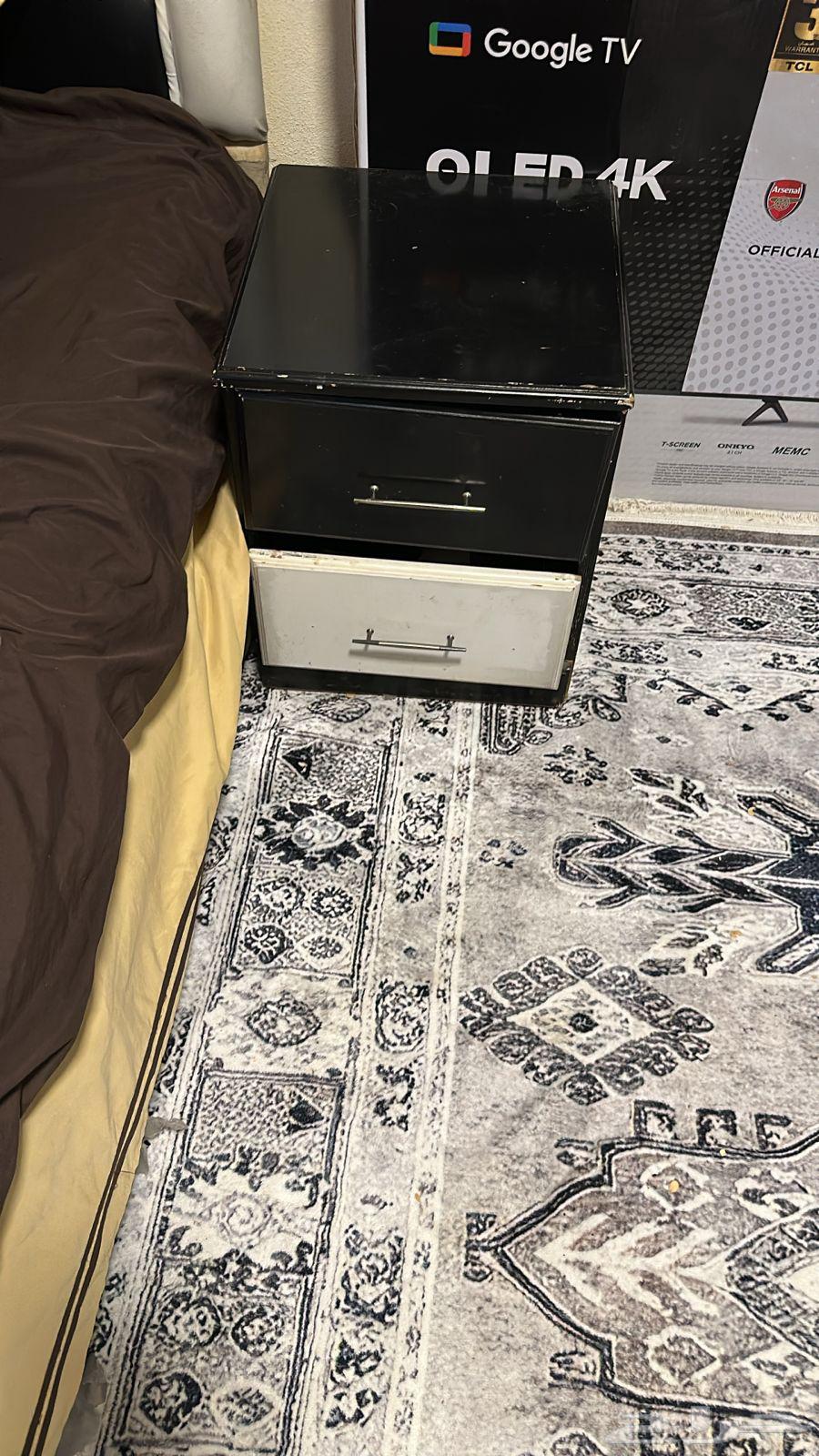 My furniture for free: bedroom set, oven, sofa, and shoe cabinet63705272907906110