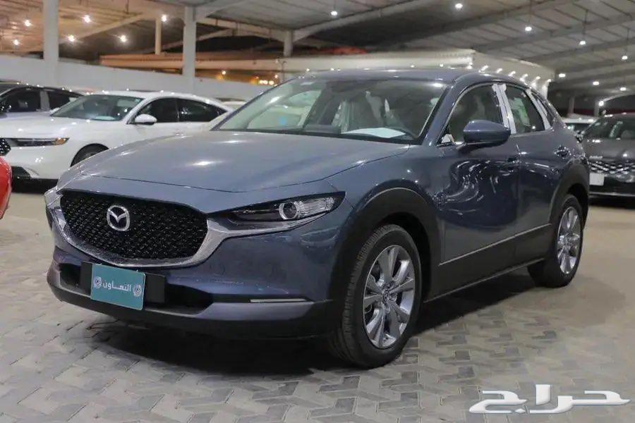 مازدا CX30 نص فل فتحة سقف اربعة سلندر موديل 202563618041747842111