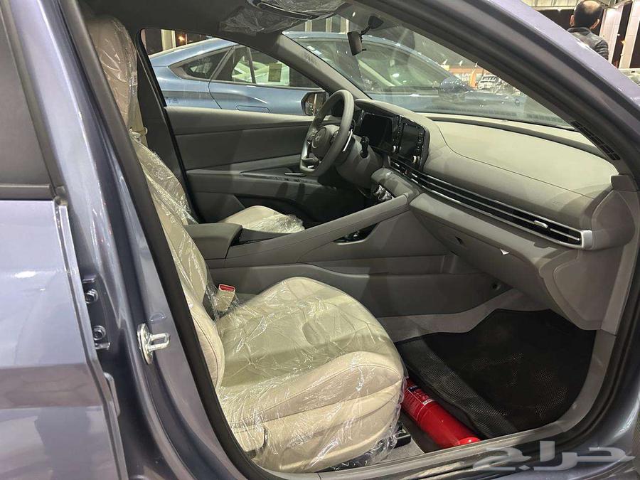 Hyundai Elantra 2.0 Smart Plus 2025 lowest price (Alwaleed)63767510852097113