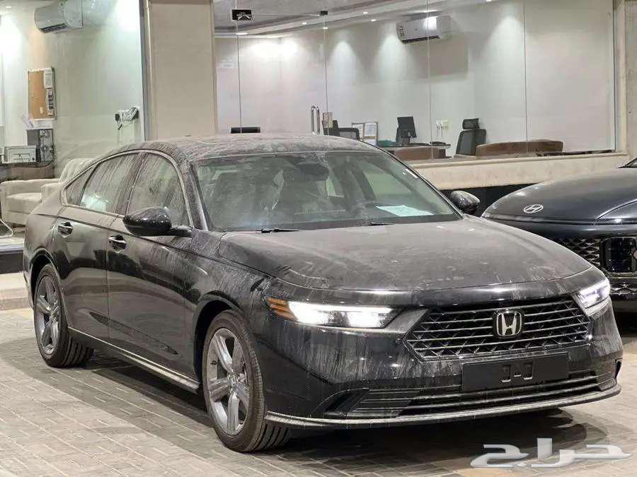 هوندا اكورد LX نص فل 2025 وستاندر63773398777218111