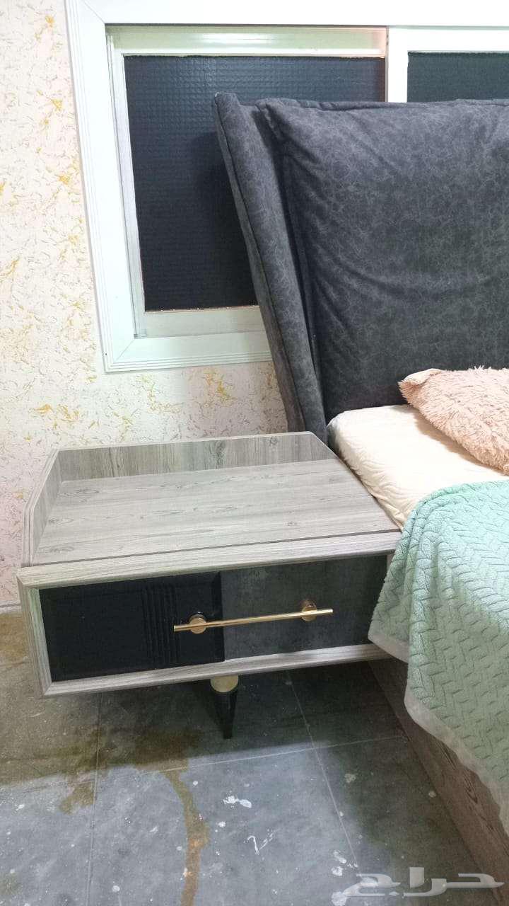غرفة نوم وكنب للبيع المستعجل63713669390081111