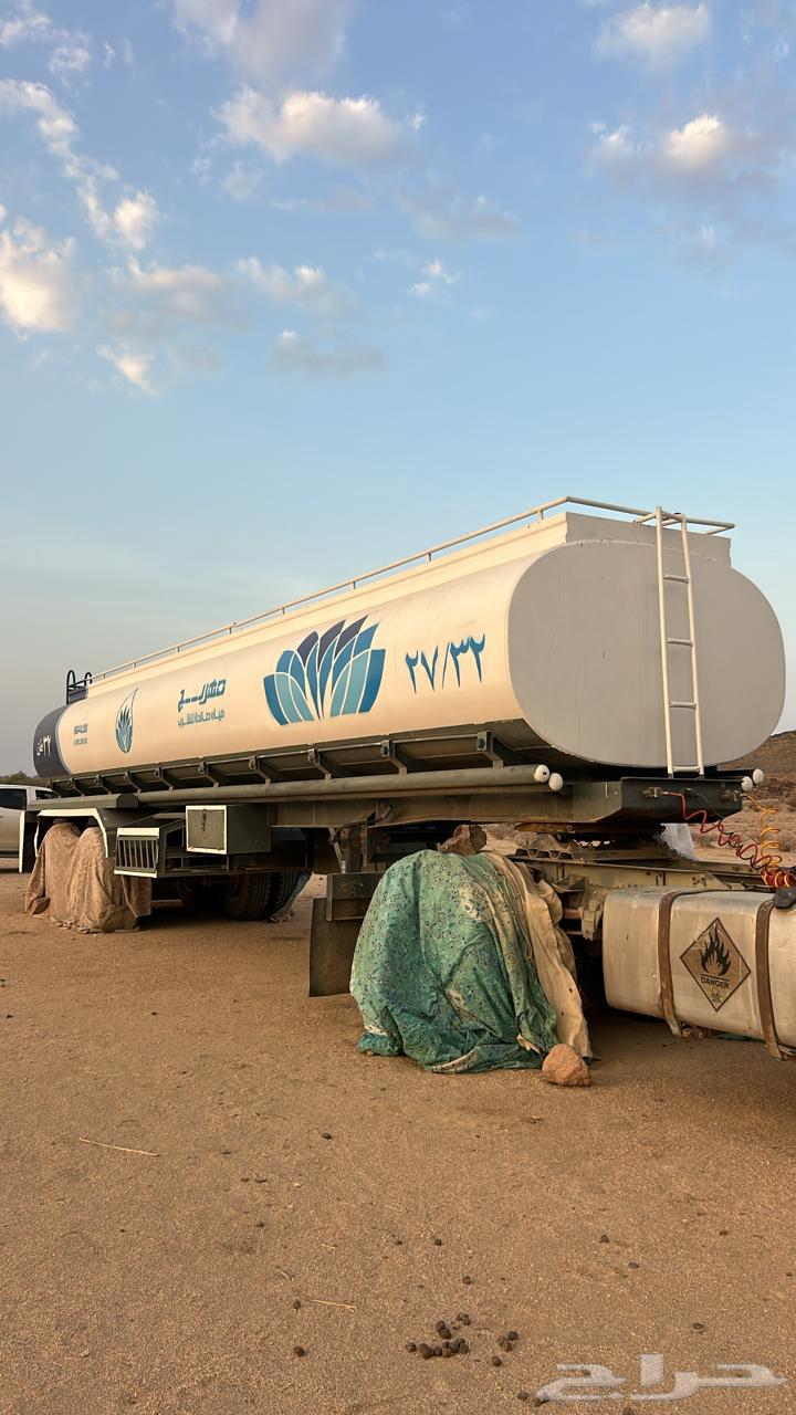 32-ton desalination water tank, structures include base 1463798986033666110
