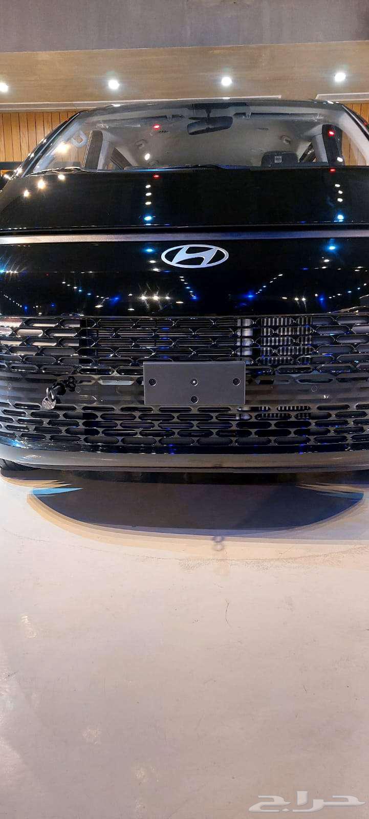 عرض خاص هيونداي استاريا موديل 202563787973758978110