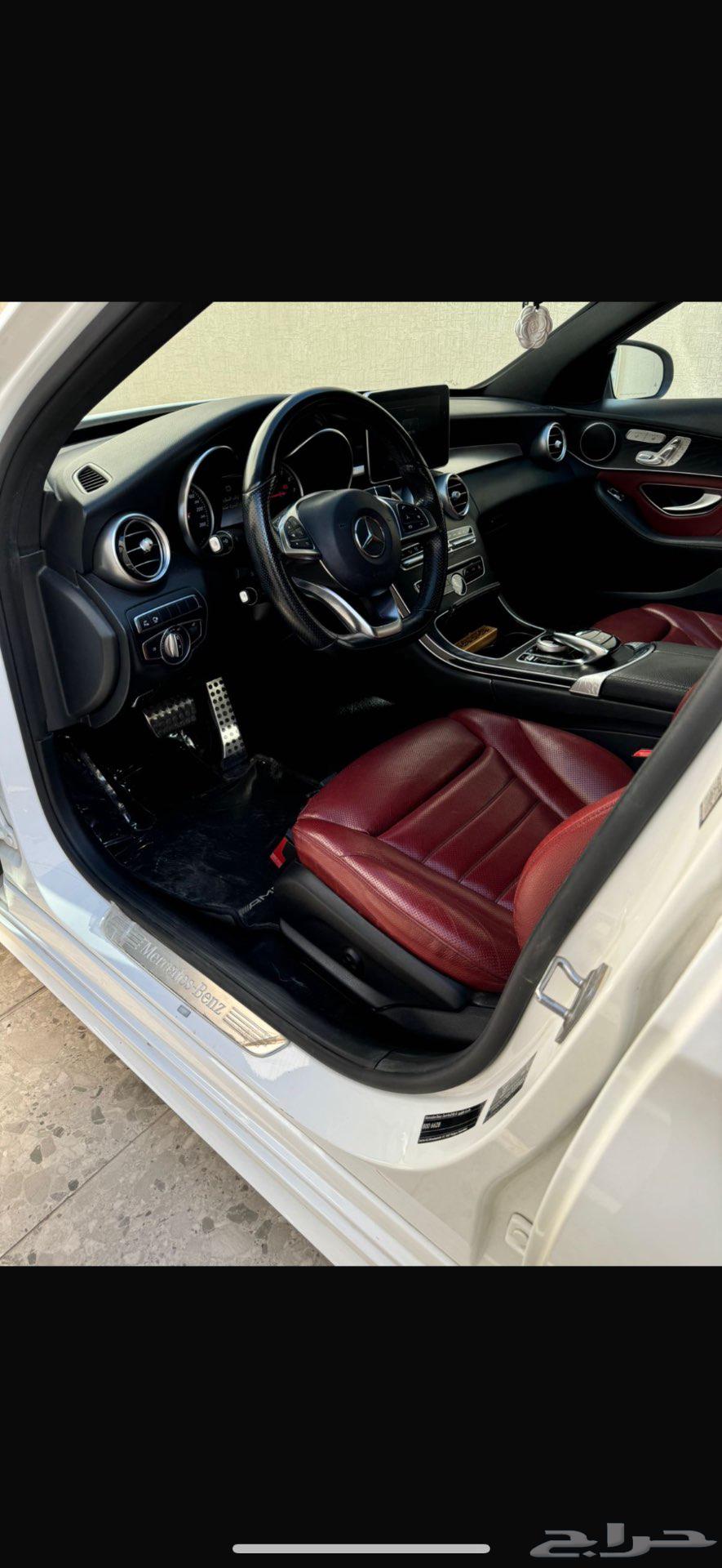 Mercedes C200 - 2018 clean, very clean use ..63799398741377112