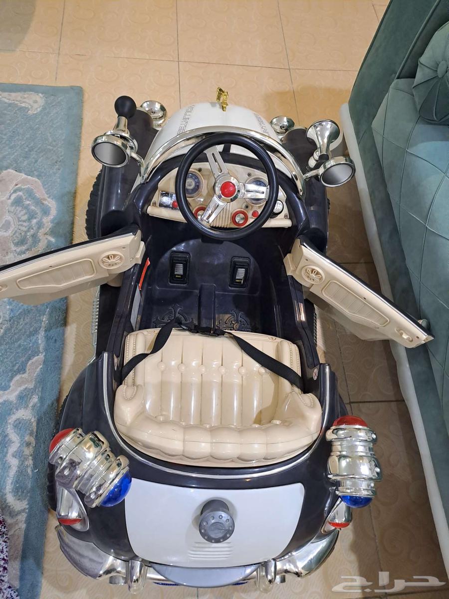 سيارة اطفال كهربائية ومكتب اطفال63708123362691111