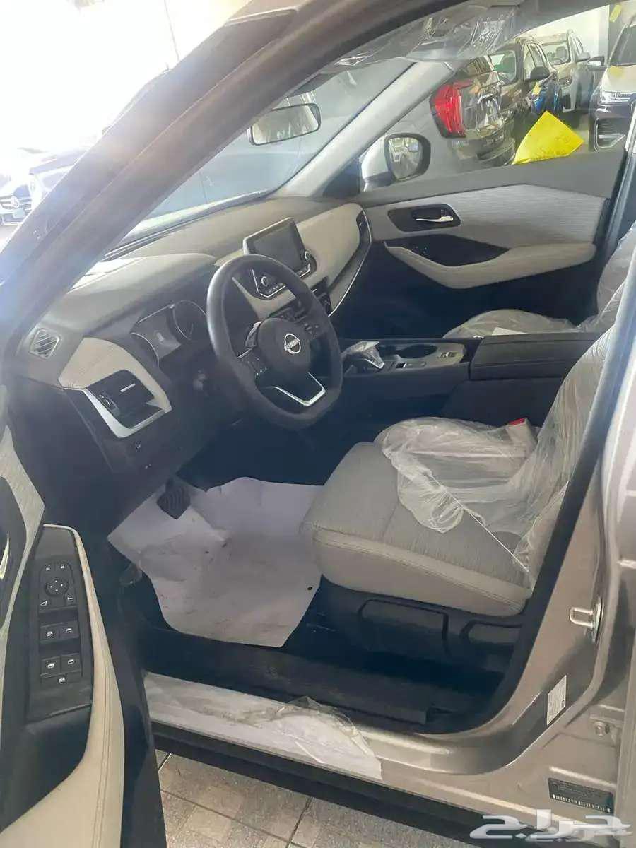 Nissan Extreel 5 and 7 Passenger Standard Double and Non-Double 2025 Model63787135906946112