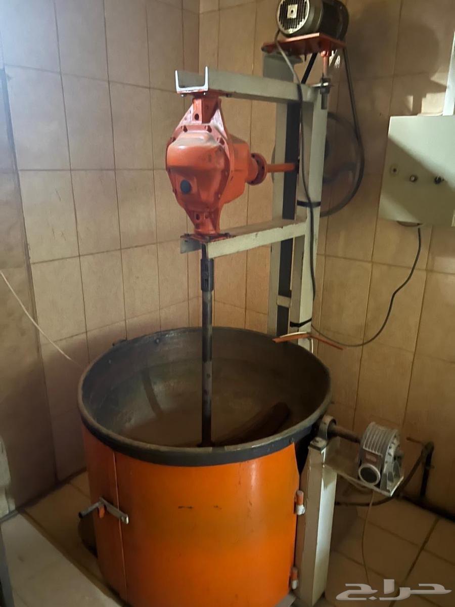 عدة مخبز معمول وشابورة للبيع استخدام مدة بسيطه63713300223233114