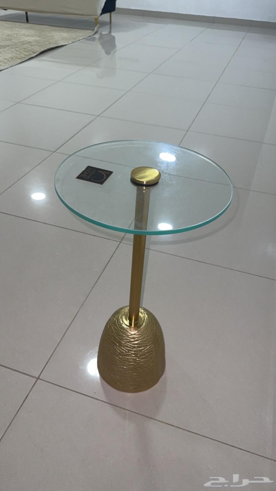4 new serving tables with carton63711767596290111