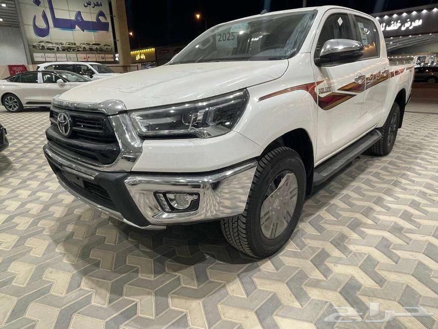 هايلوكس S- GLX بريمي بنزين 2.7 فل كامل 202563785964979841112