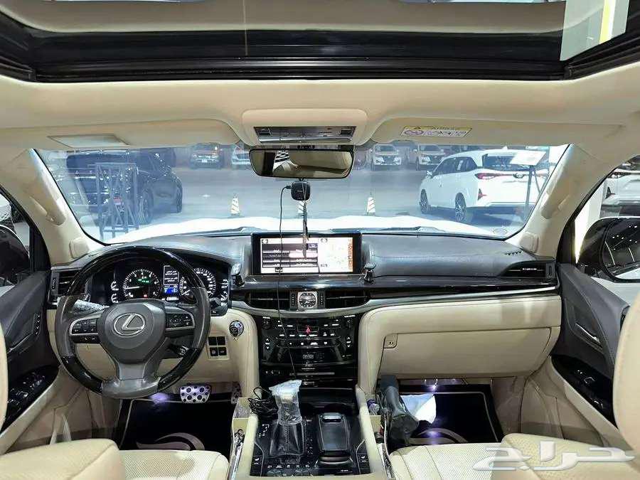 لكزس LX570 موديل 2018 بلاك اديشن سعودي63791851936643113
