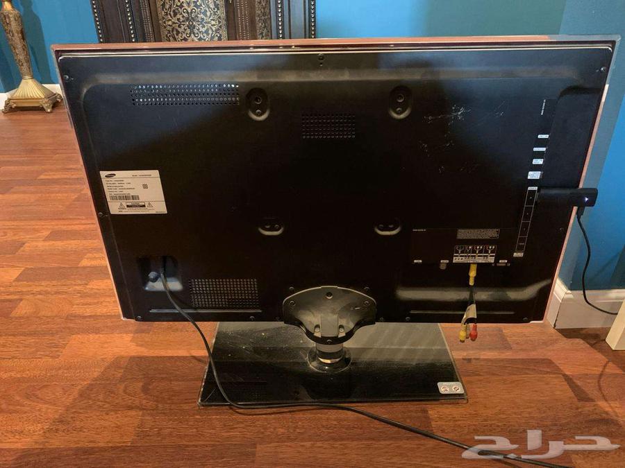للبيع شاشات مستخدمه ونظيييفه بسعر رخييص SAMSUNG63712851919361113
