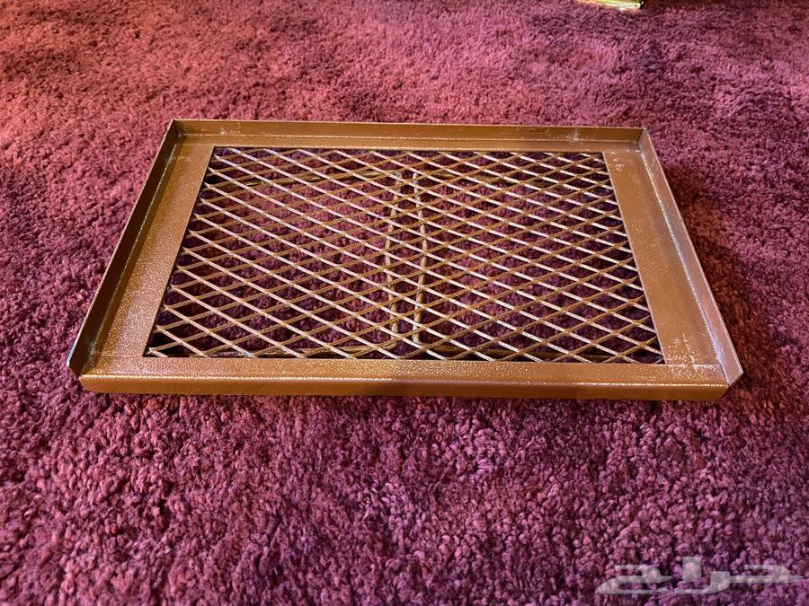 Very clean table for drying cups and spoons63713768825985111