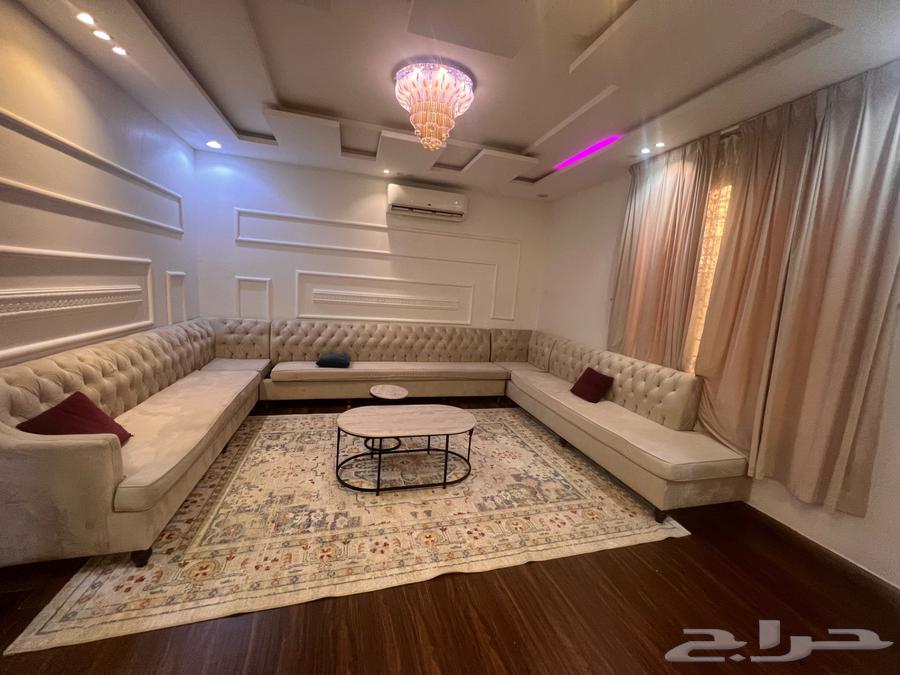 للبيع كنب 12 شخص مع ستاره وطاولة63714150425602110