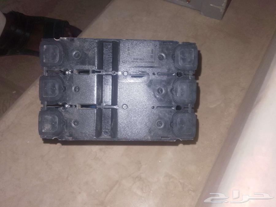 قواطع كهرباء للبيع شنايدر63722243150979110