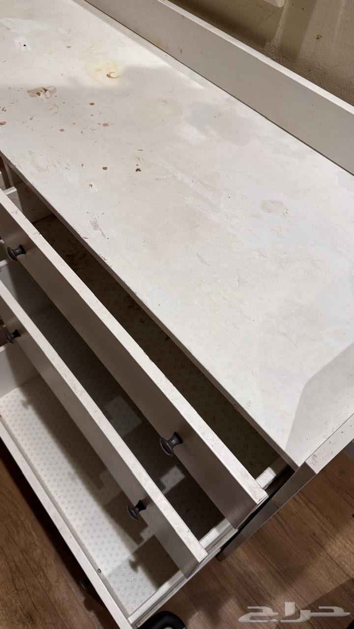 IKEA white table63727730731267112