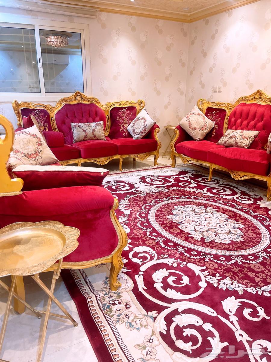 للبيغ كنب نظيف جدا المدينة63723263735938110