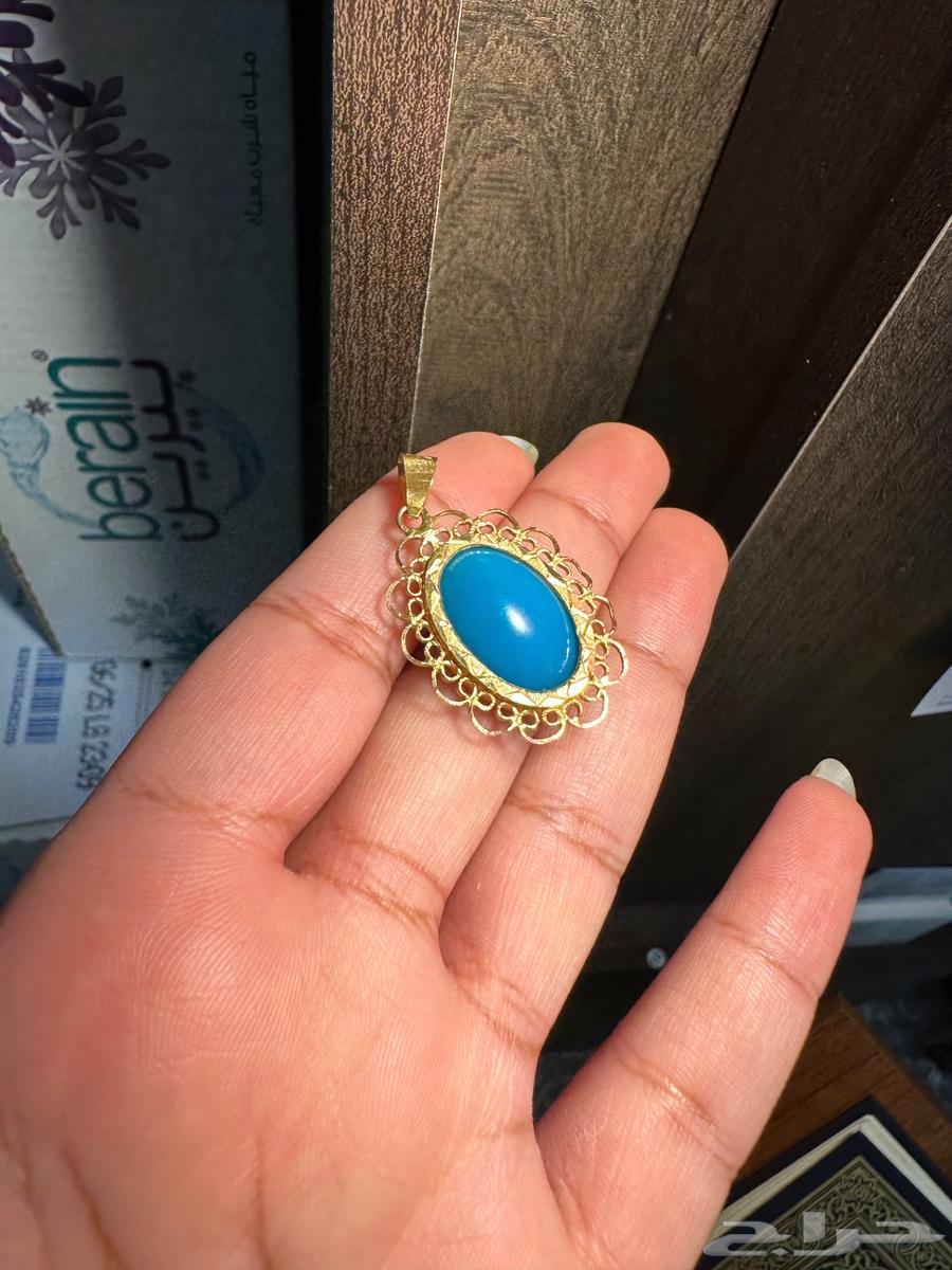 ذهب حجر كريم اصلي من سنة 200463725631471106110