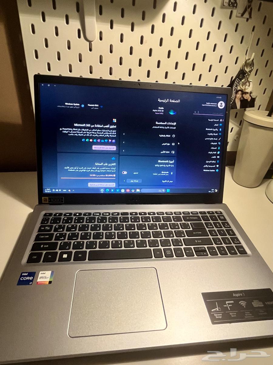 لاب توب كمبيوتر نظيف جدا63619054658435113
