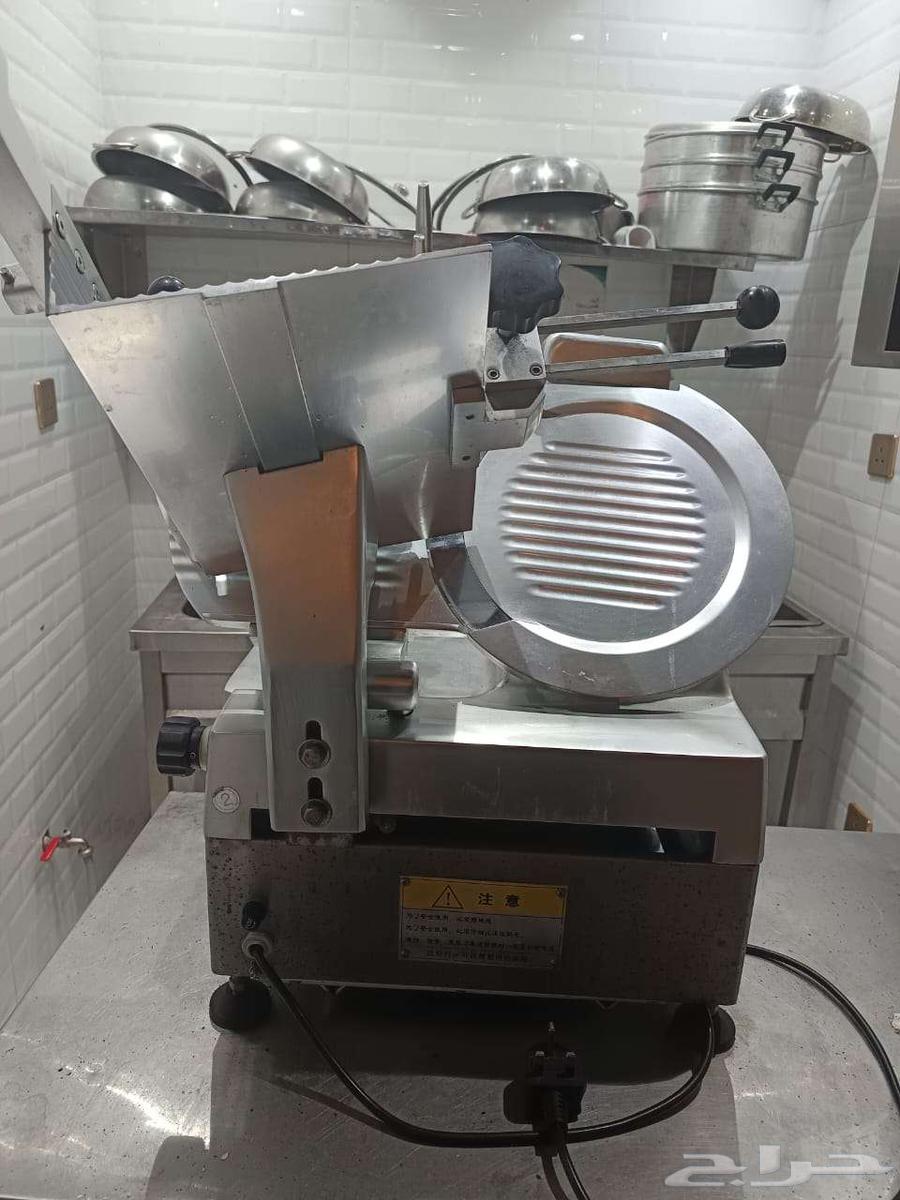 Cheese and meat slicing machine63733767891073110