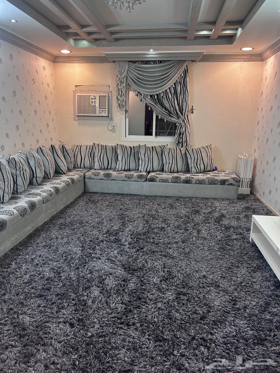 كنب زاوية حرف L بحالة ممتازة نظيف جدا63719313423234113