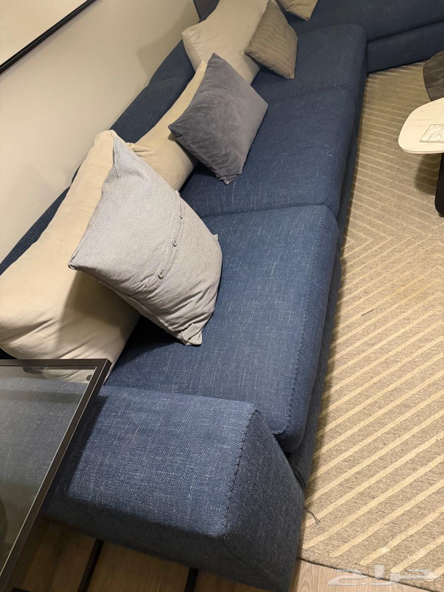 Sofa from IKEA, almost new and clean63729569341185112