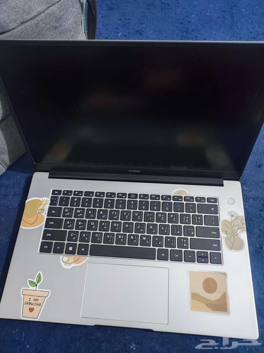 لاب توب ميت بوك دي 1563725537219713111