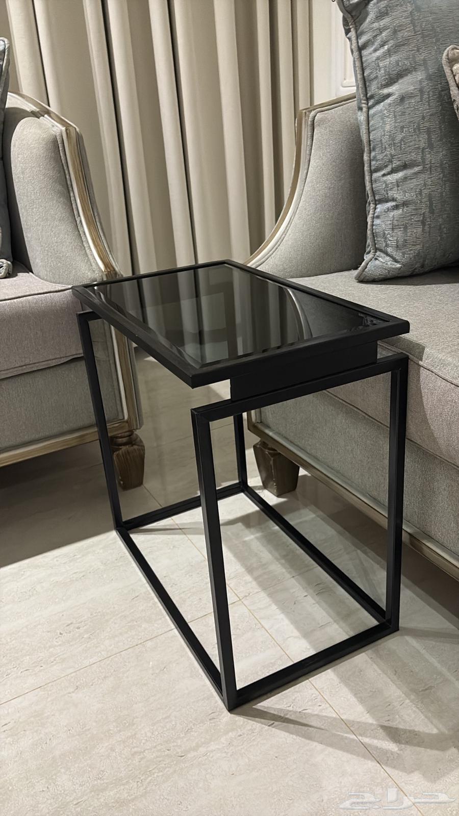 Coffee table and side tables63726373475329110